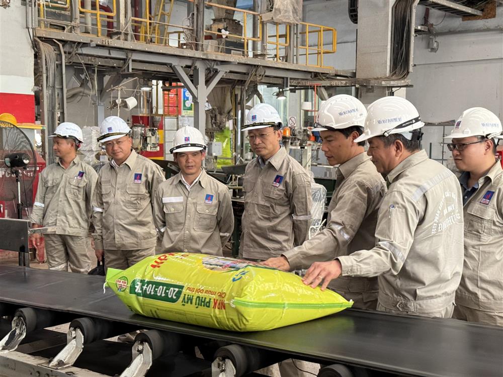 PVFCCo - Phú Mỹ: Thi đua lao động sáng tạo, vững vàng vượt khó